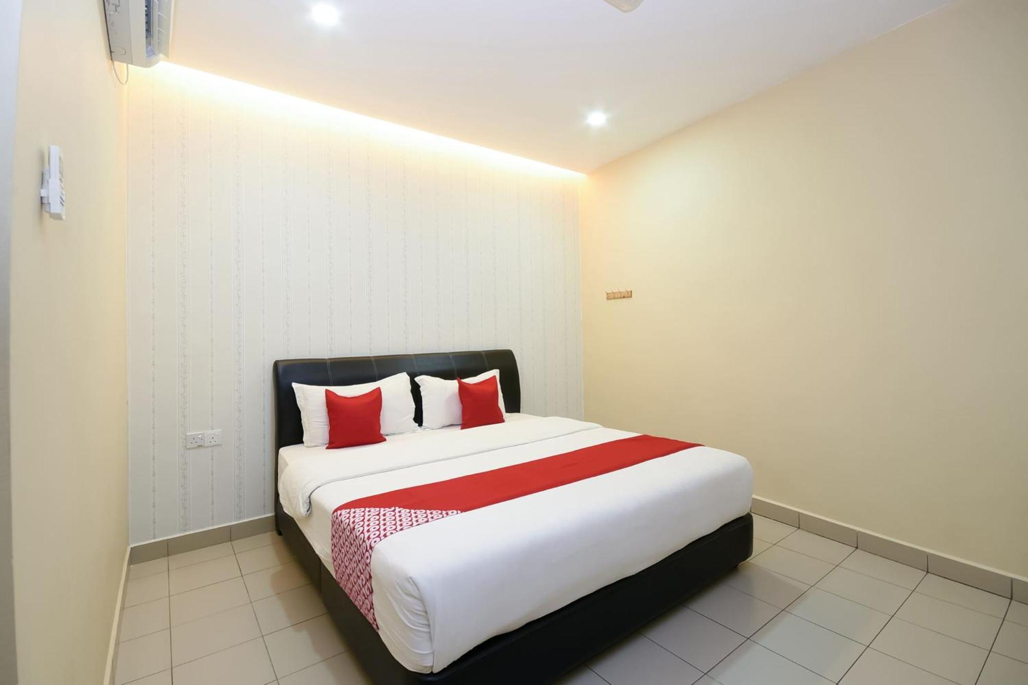Oyo 89301 Ys Inn Miri Exteriér fotografie